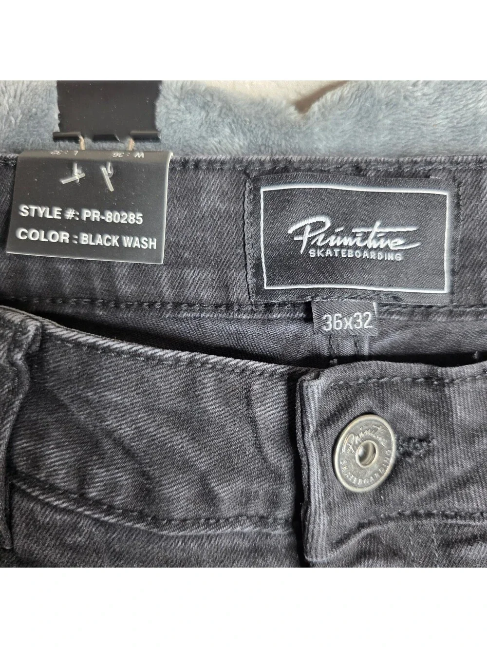 Primitive Straight Fit Mens Jeans Sz 36x32 Bkack NWT